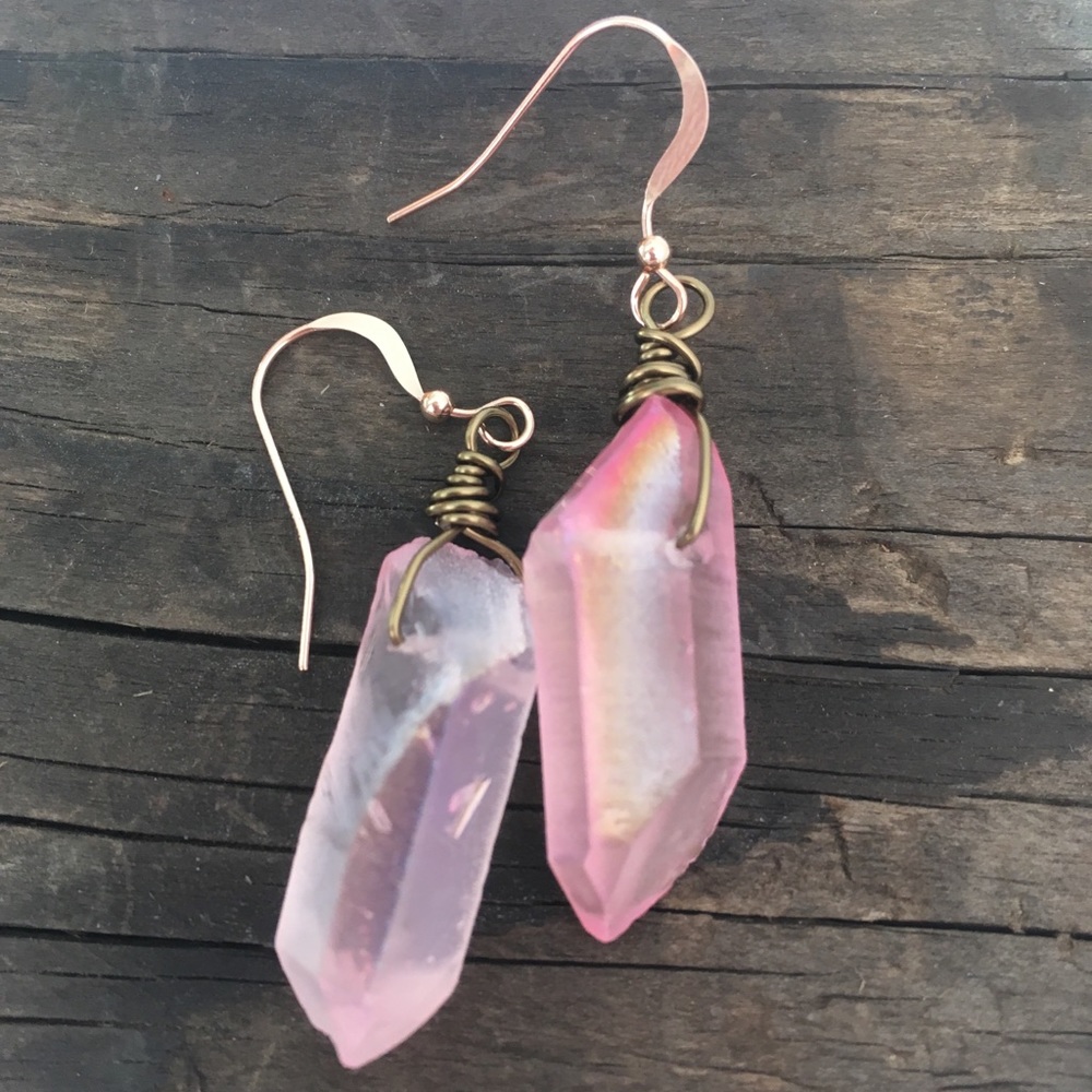 Pink Aura Crystal Earrings 💞